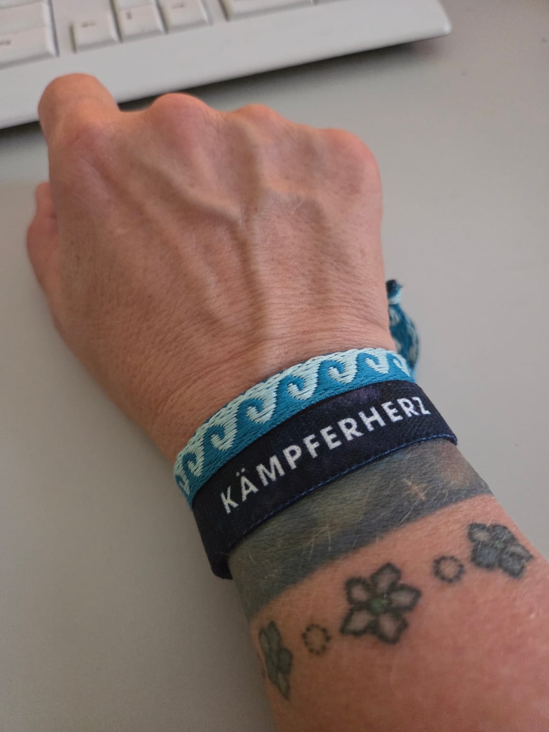 Customer photo review of Kämpferherz - Elastisches Armband