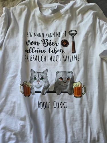 Customer photo review of Personalisiertes T-Shirt - Bier & Miau