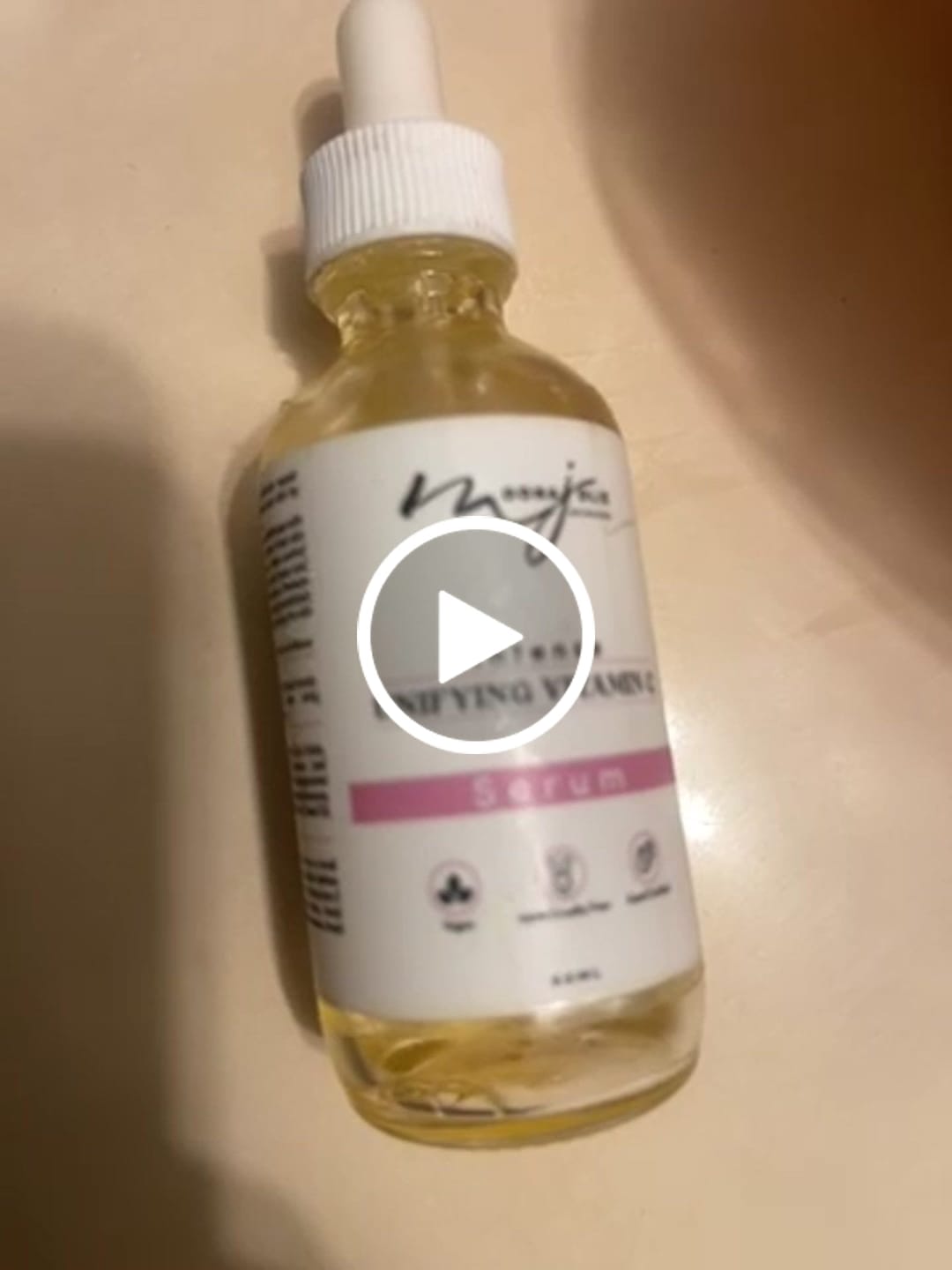 Customer video review of Intense Unifiying Vitamin C Serum