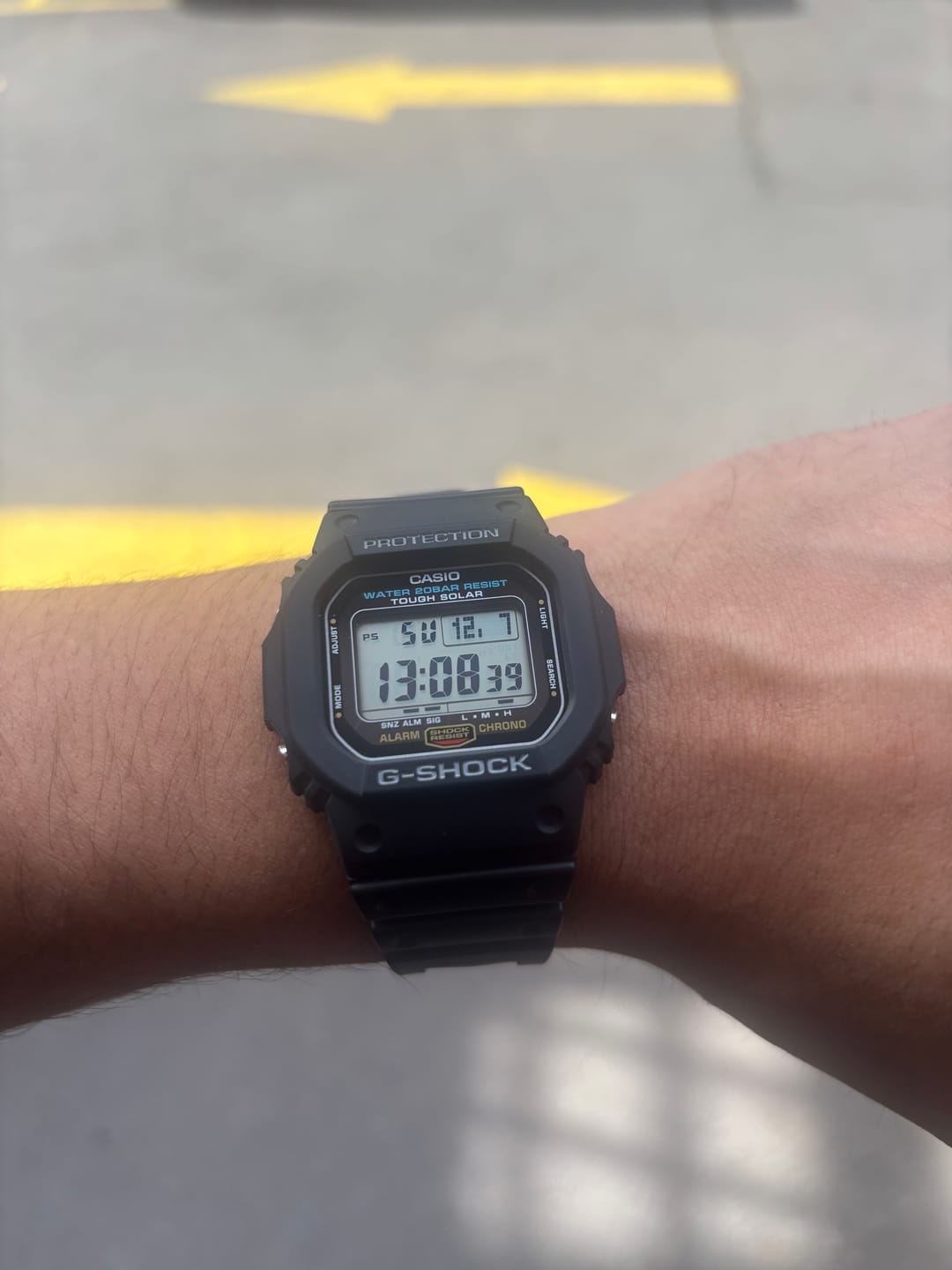 Customer photo review of Reloj Casio G-Shock Vintage G-5600UE-1 Tough Solar