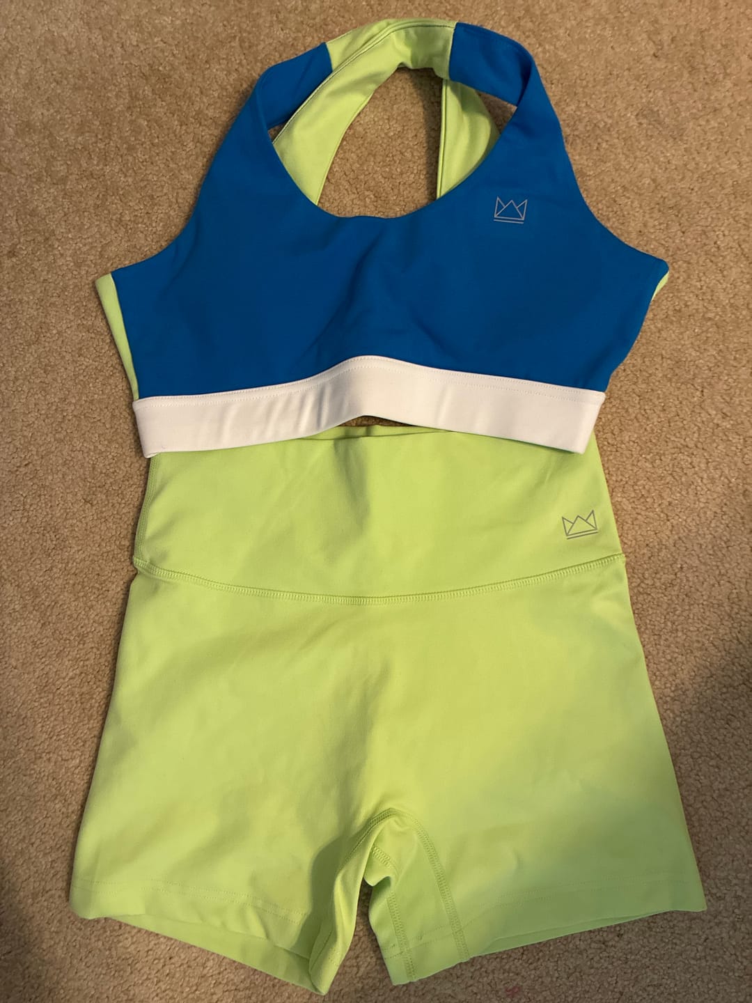 Customer photo review of BOLD 4.5" Performance Short
