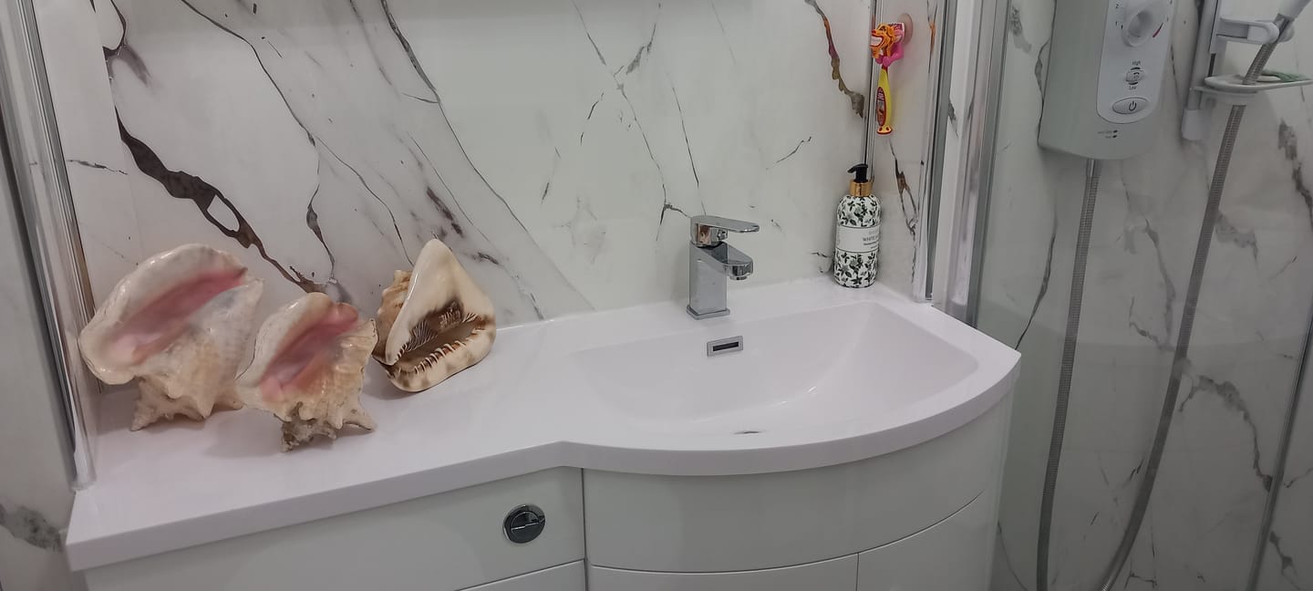 Customer photo review of 10mm Silvara Marble Gloss Shower Panel 1M x 2.4M