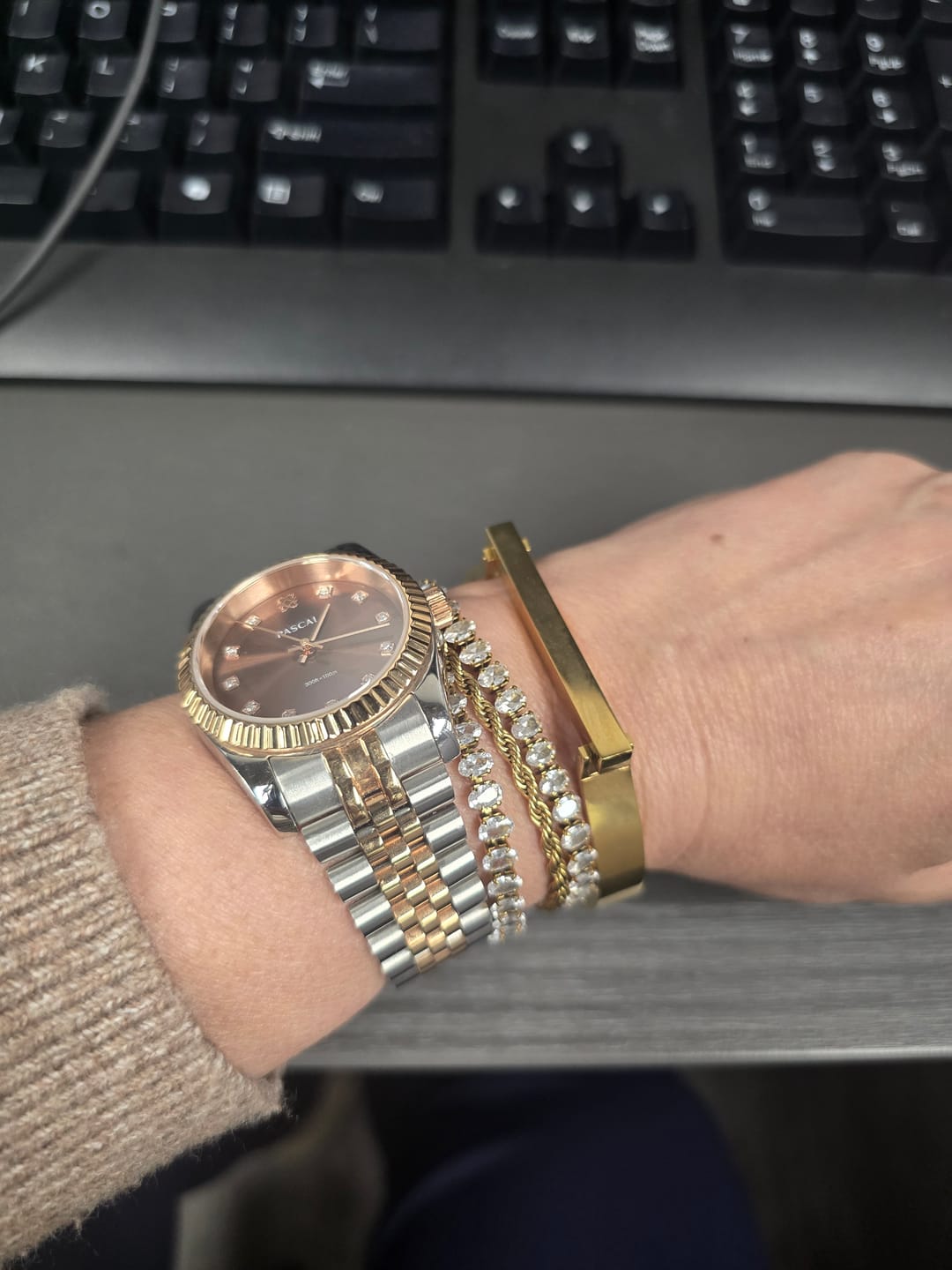 Customer photo review of Dune Bracelet (Bundle)