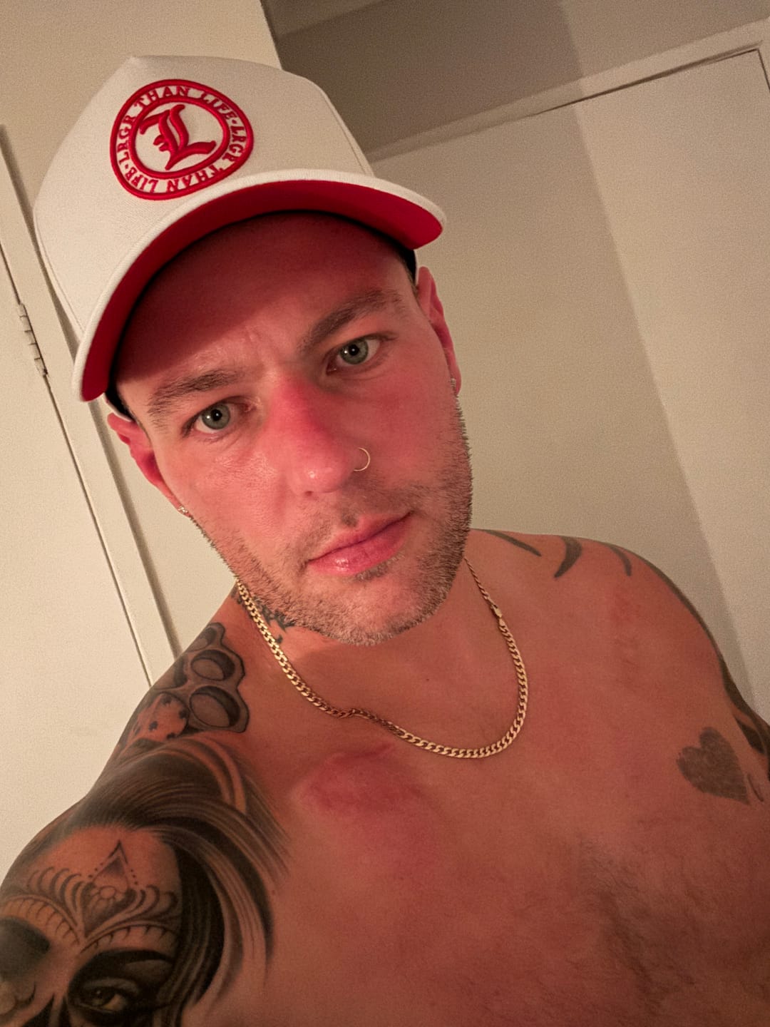 Customer photo review of A-FRAME HAT - CHERRY WHITE