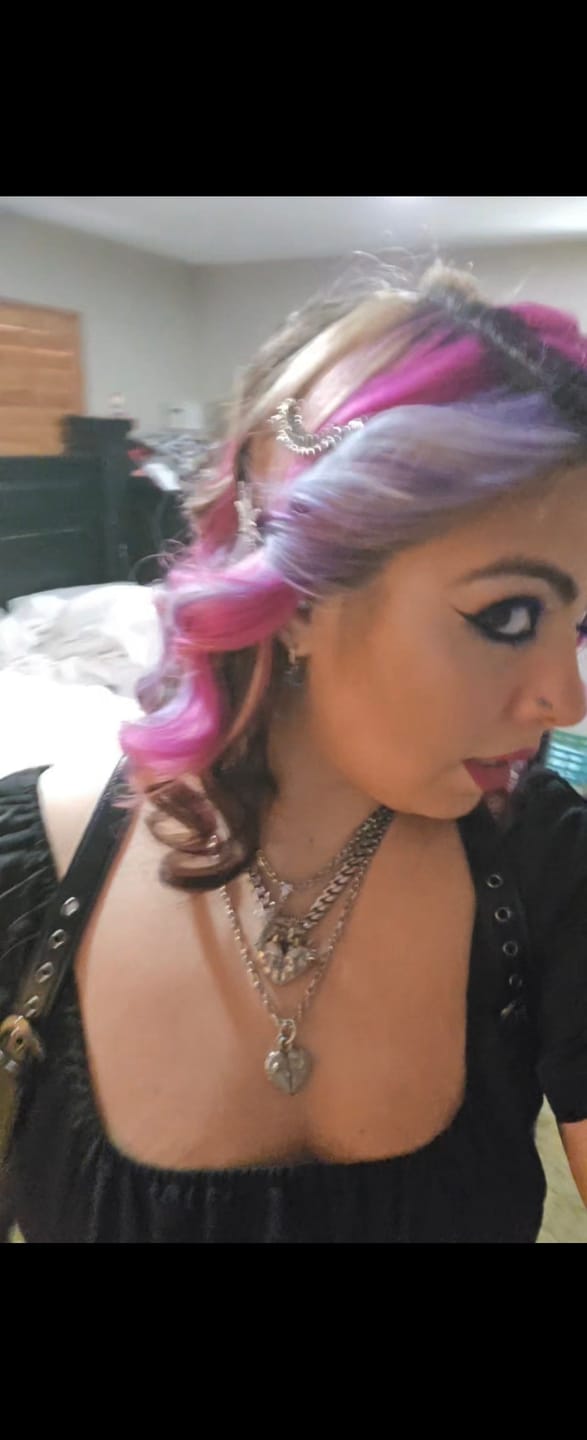 Customer photo review of CENTIPEDE HAIRCLIP