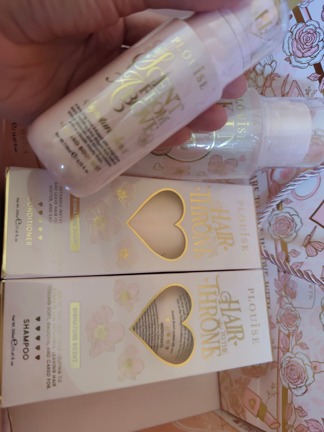 Customer photo review of Signature Scent Full Collection