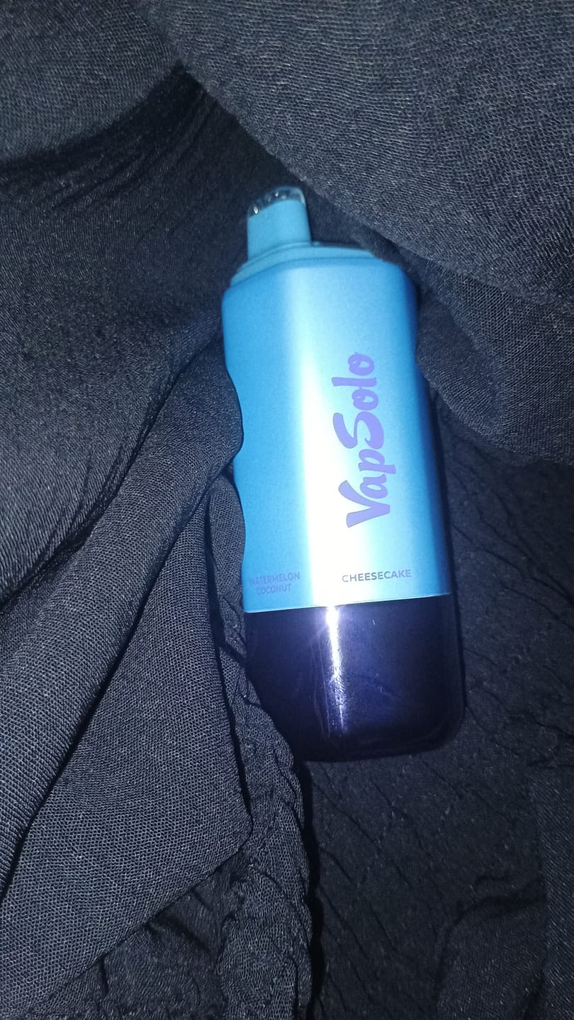 Customer photo review of VAPSOLO SIXER 180k | 6 sabores en 1