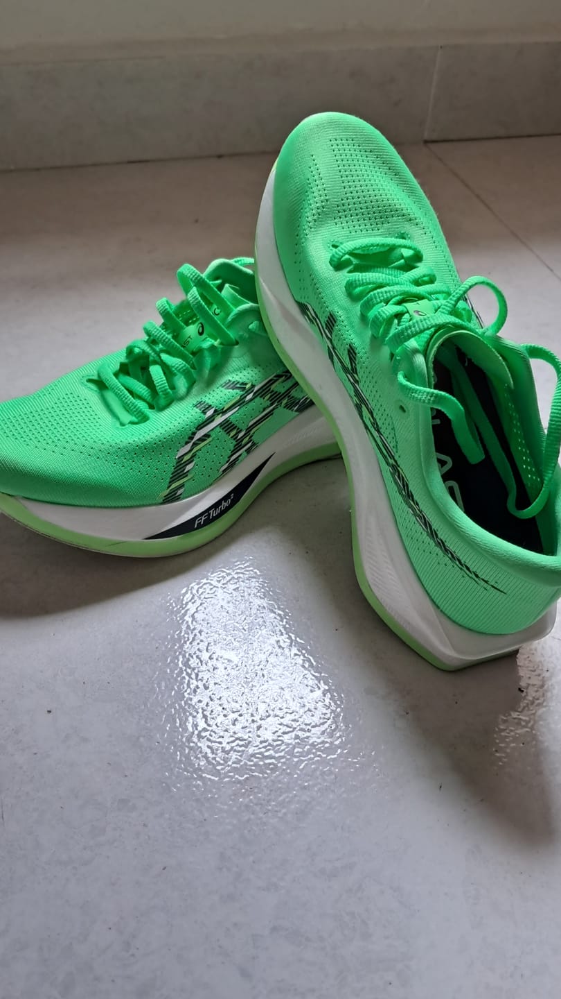 Customer photo review of Asics Sonicblast Hombre Vital Green