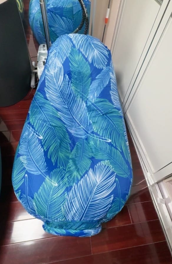 Customer photo review of Portable Inflatable Lounger Sofa for Camping, Beach, and Travel