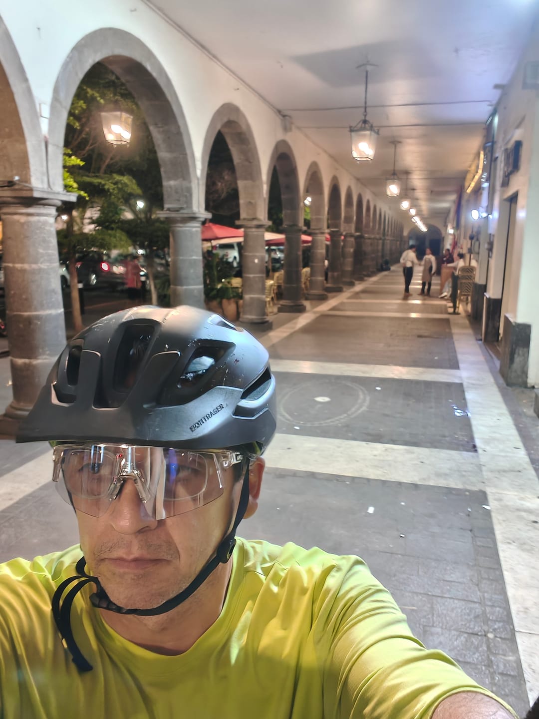 Customer photo review of KE9023 Color Changing Frames Photochromic Sunglasses