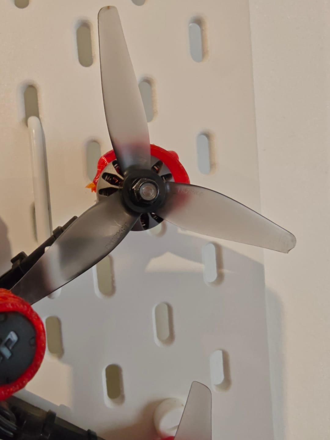 Customer photo review of it's 1604.5 3650KV Motor