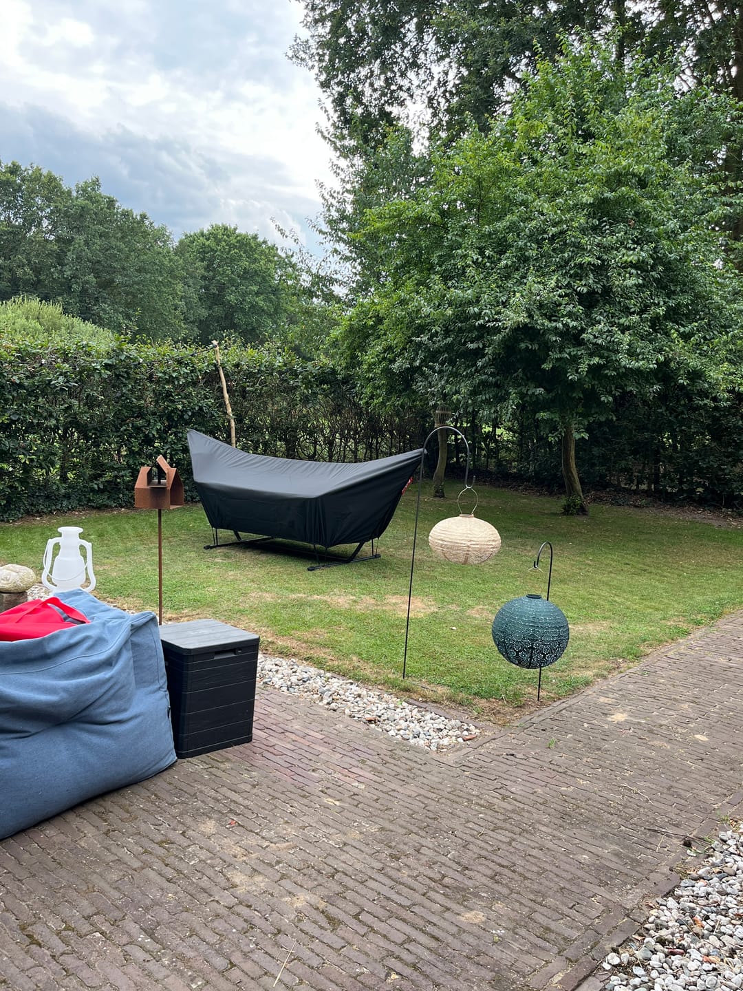 Customer photo review of Fatboy Headdemock Superb Deluxe Hangmat met Frame, Hoofkussen en afdekhoes