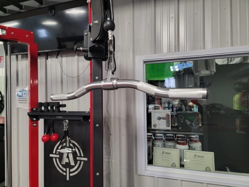 Customer photo review of Gronk Fitness Aluminum Revolving Curl Bar