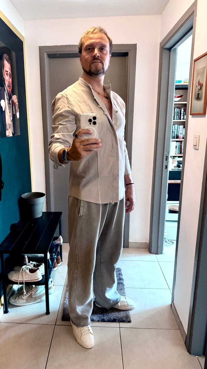 Customer photo review of Raku Pants