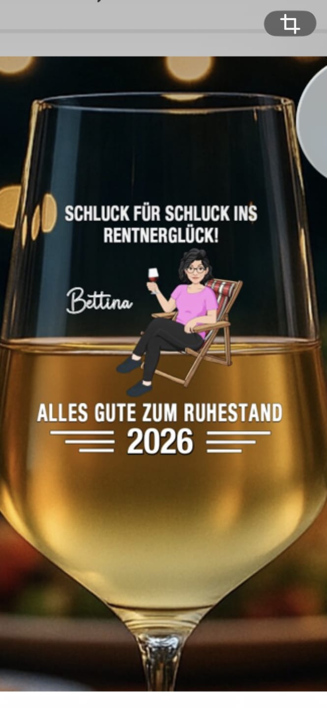 Customer photo review of Auf die Freiheit - Personalisiertes Weinglas mit Spruch und Clipart zum Ruhestand