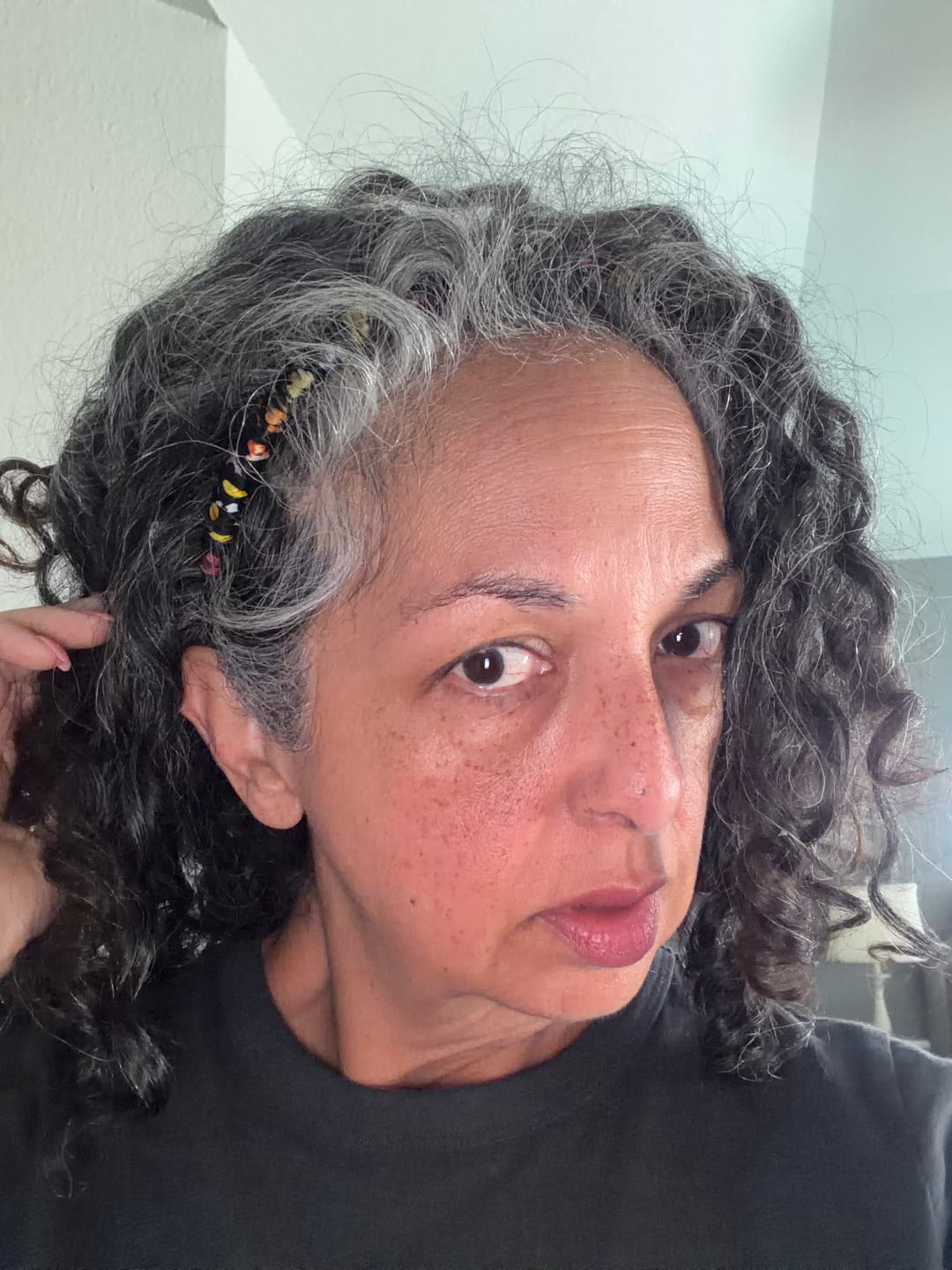 Customer photo review of Comfort Curve Silk Headband