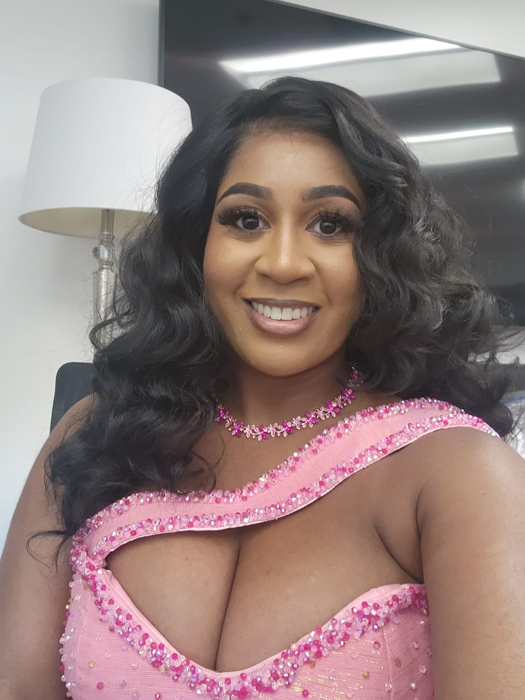 Customer photo review of Sensationnel Bare Lace Glueless Human Hair Blend 100% Full Lace Wig - FULL LACE UNIT 4