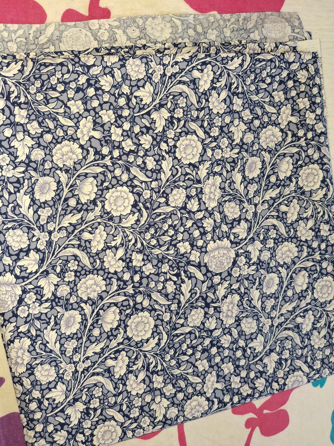 Customer photo review of Elegant Floral Rose & Hubble Cotton Poplin Fabric