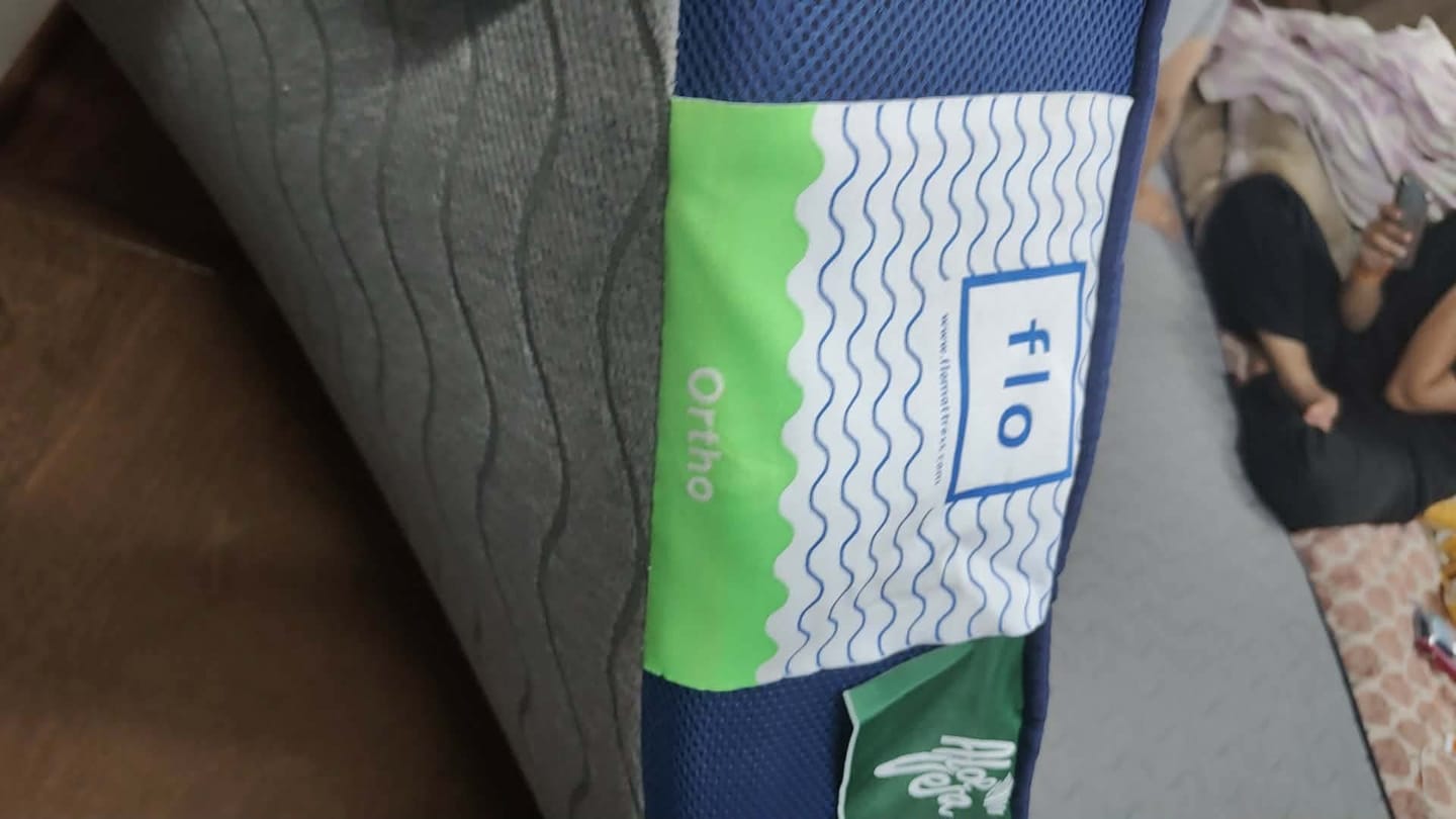 Customer photo review of The Flo Mattress Ergo