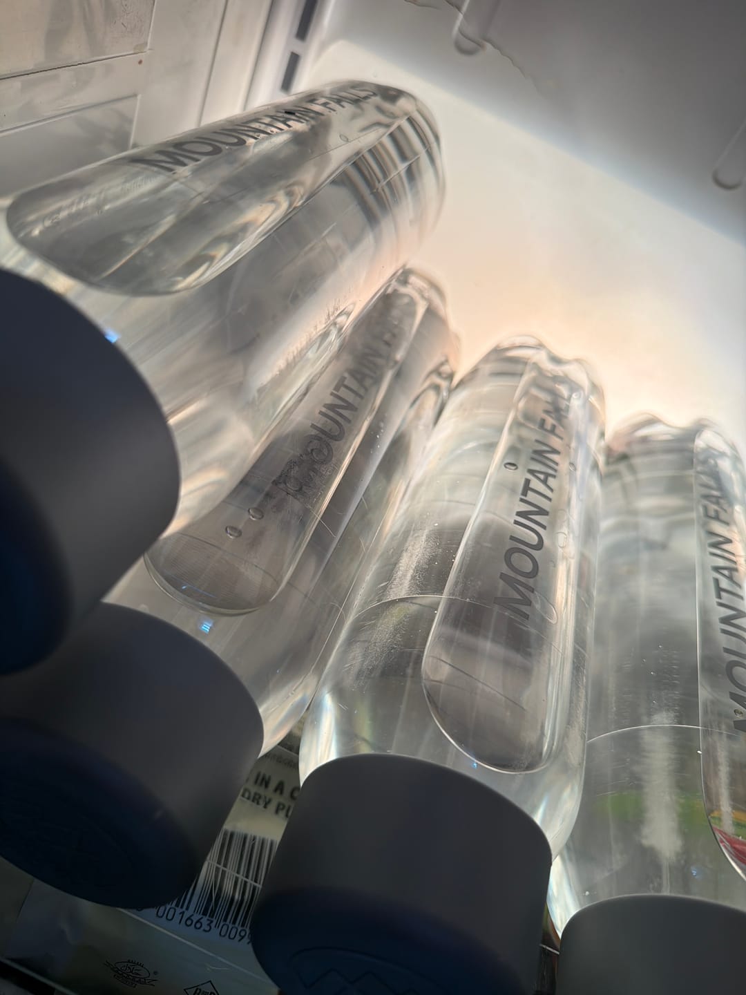 Customer photo review of Signature PET 1L - Sparkling Mineral Water