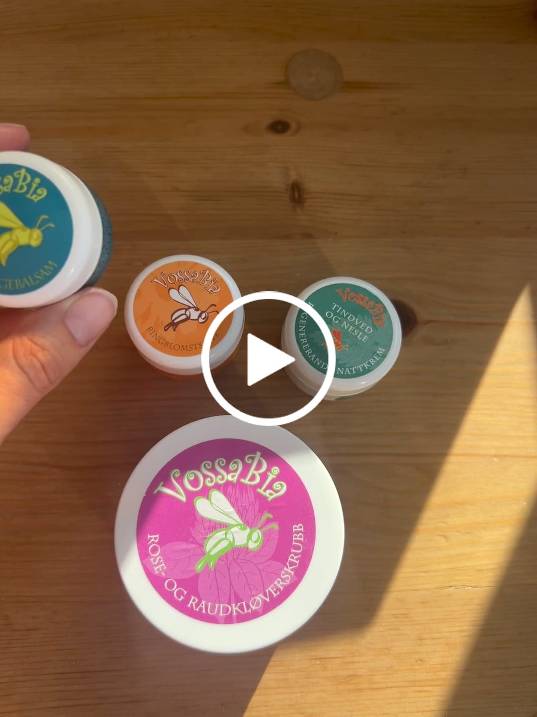 Customer video review of Perfekt pakke til ansiktet 💗 rens, dag- og nattkrem