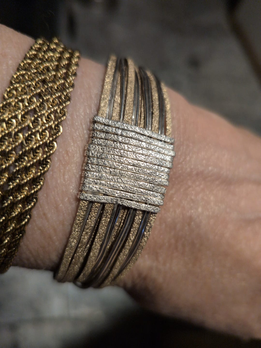 Customer photo review of Spirali Gold & Silver Bracelet