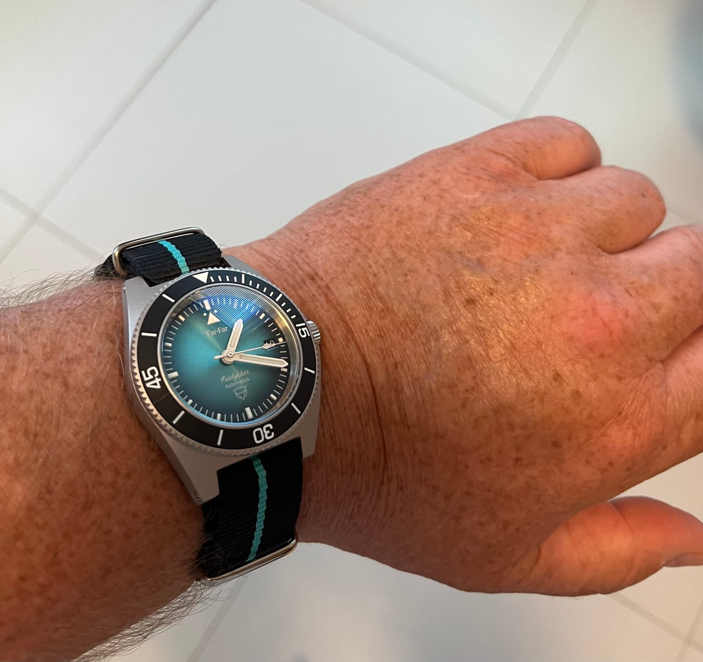 Customer photo review of Far-Far x Aleksander Nordahl – Fridykker – «Ett Pust»»