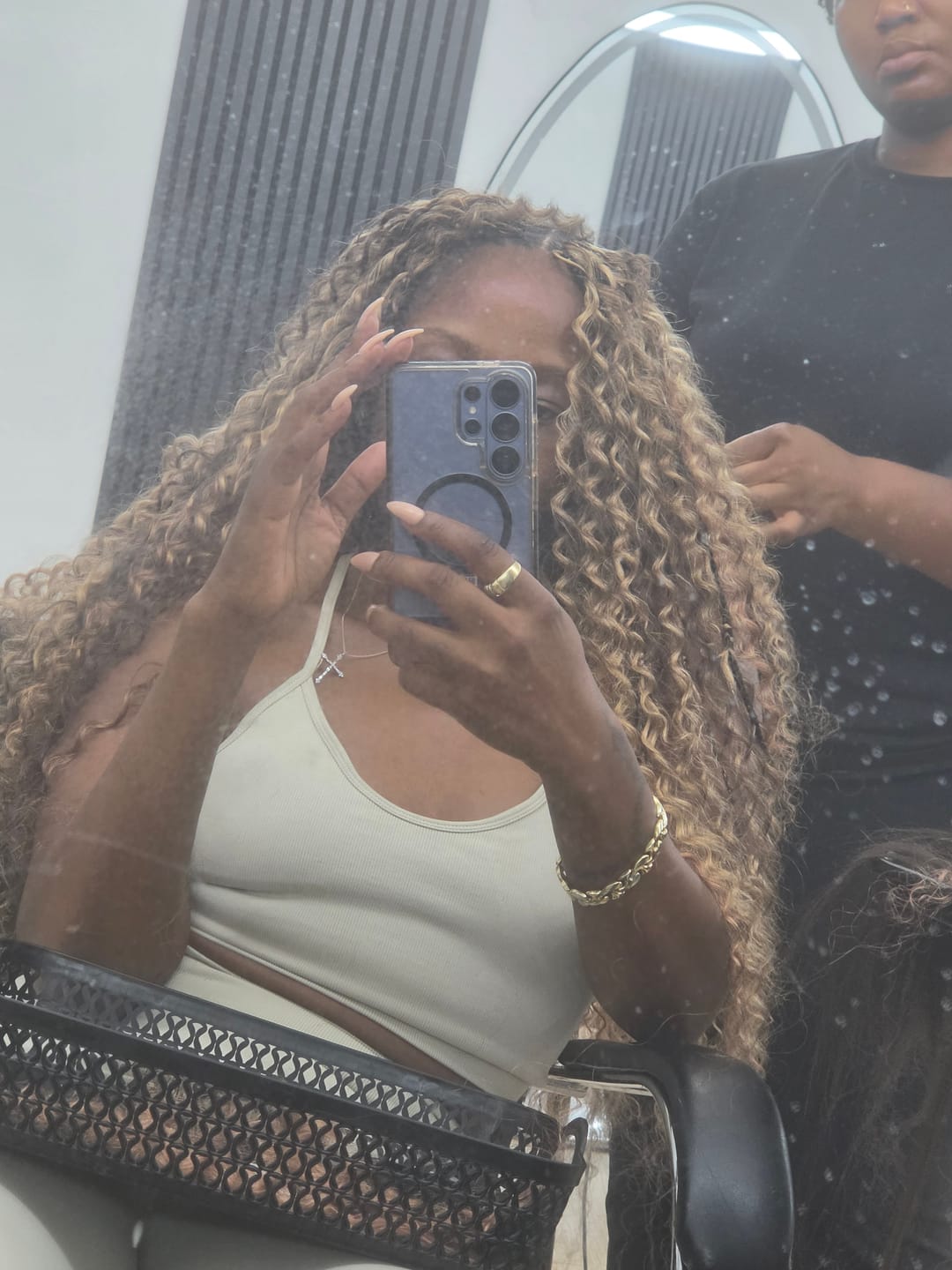 Customer photo review of Double Drawn Burmese #4/#27/#30 Mix Color Blend Deep Wave Human Hair Bulk