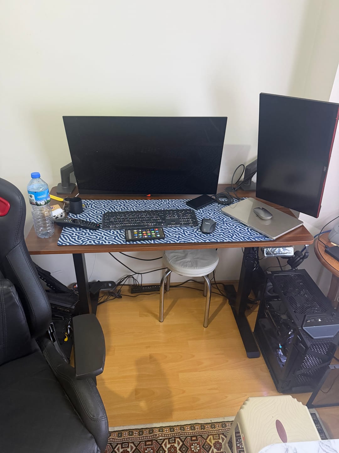 Customer photo review of Wraith Studio Jungle Maze Deskmat