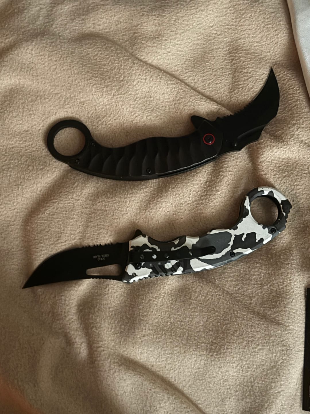 Customer photo review of KARAMBITS MYSTERY BOX™