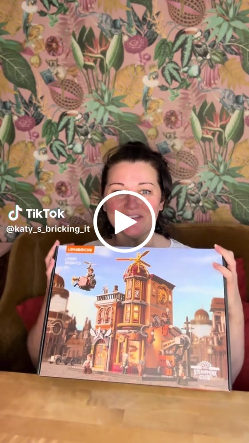 Customer video review of Steampunk Flying Club By Lumibricks