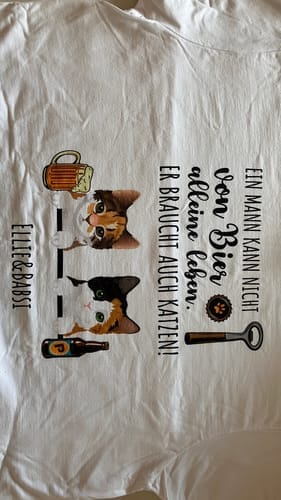 Customer photo review of Personalisiertes T-Shirt - Bier & Miau