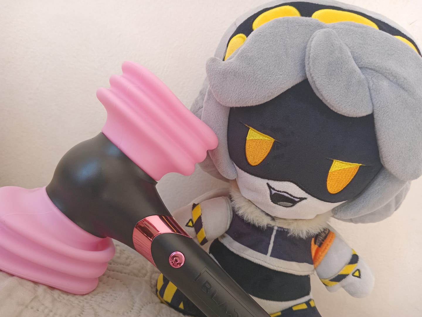 Customer photo review of V Plush