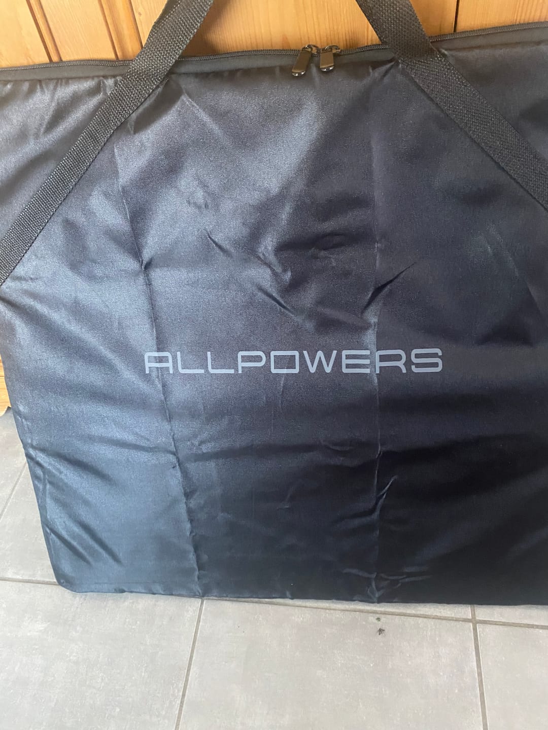 Customer photo review of ALLPOWERS R2500 V2 Station électrique portable 2500W 1920Wh