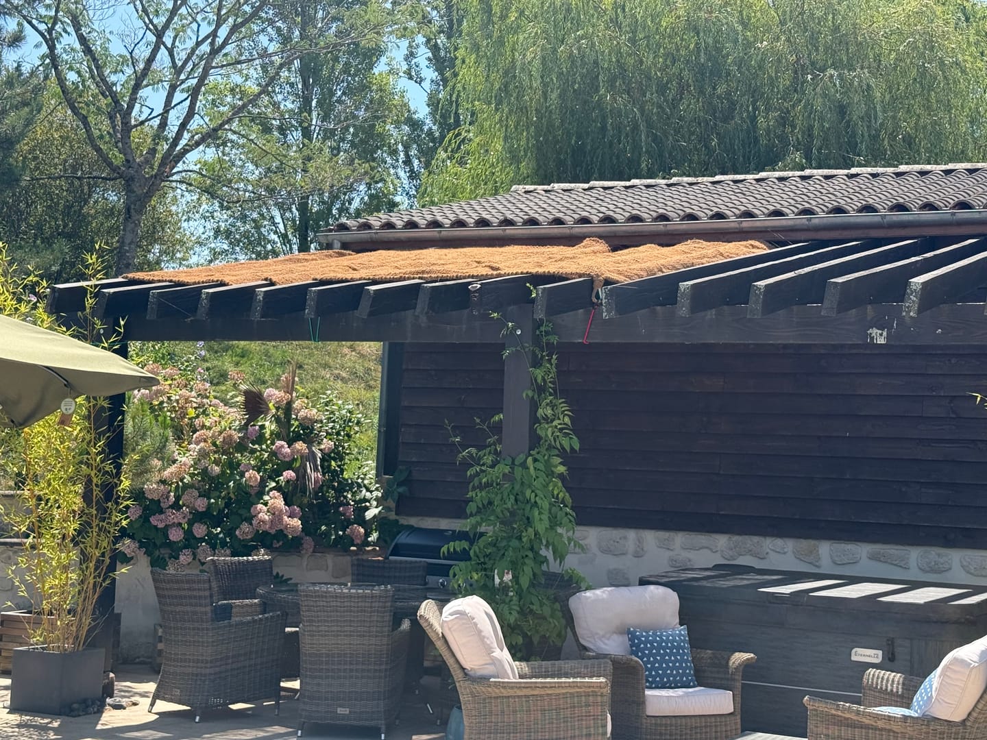 Customer photo review of Voile d'ombrage en fibre de coco