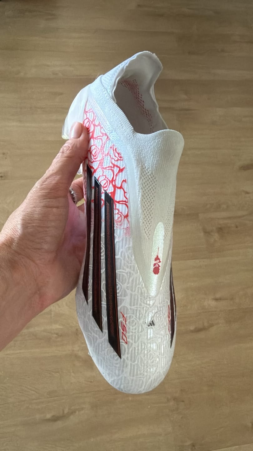 Customer photo review of adidas F50 x LAMINE YAMAL Elite FG - White Pink