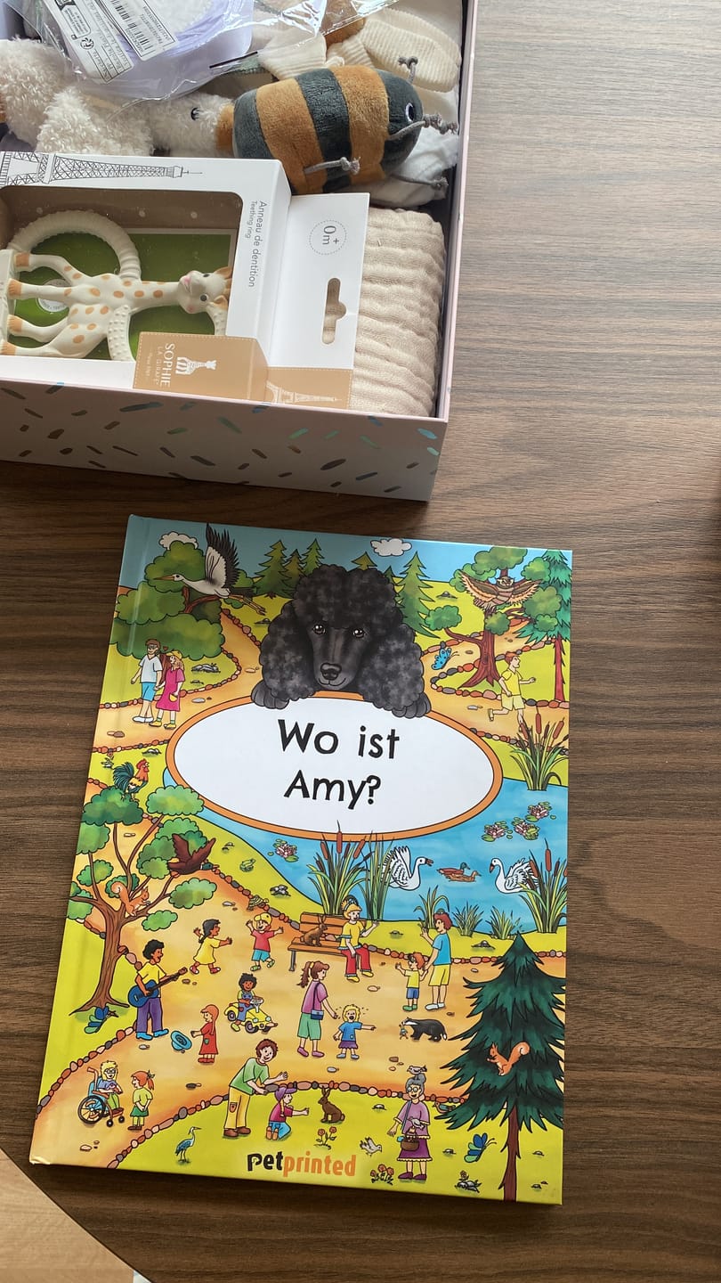 Customer photo review of Personalisiertes Hunde-Wimmelbuch - Wo bist du?