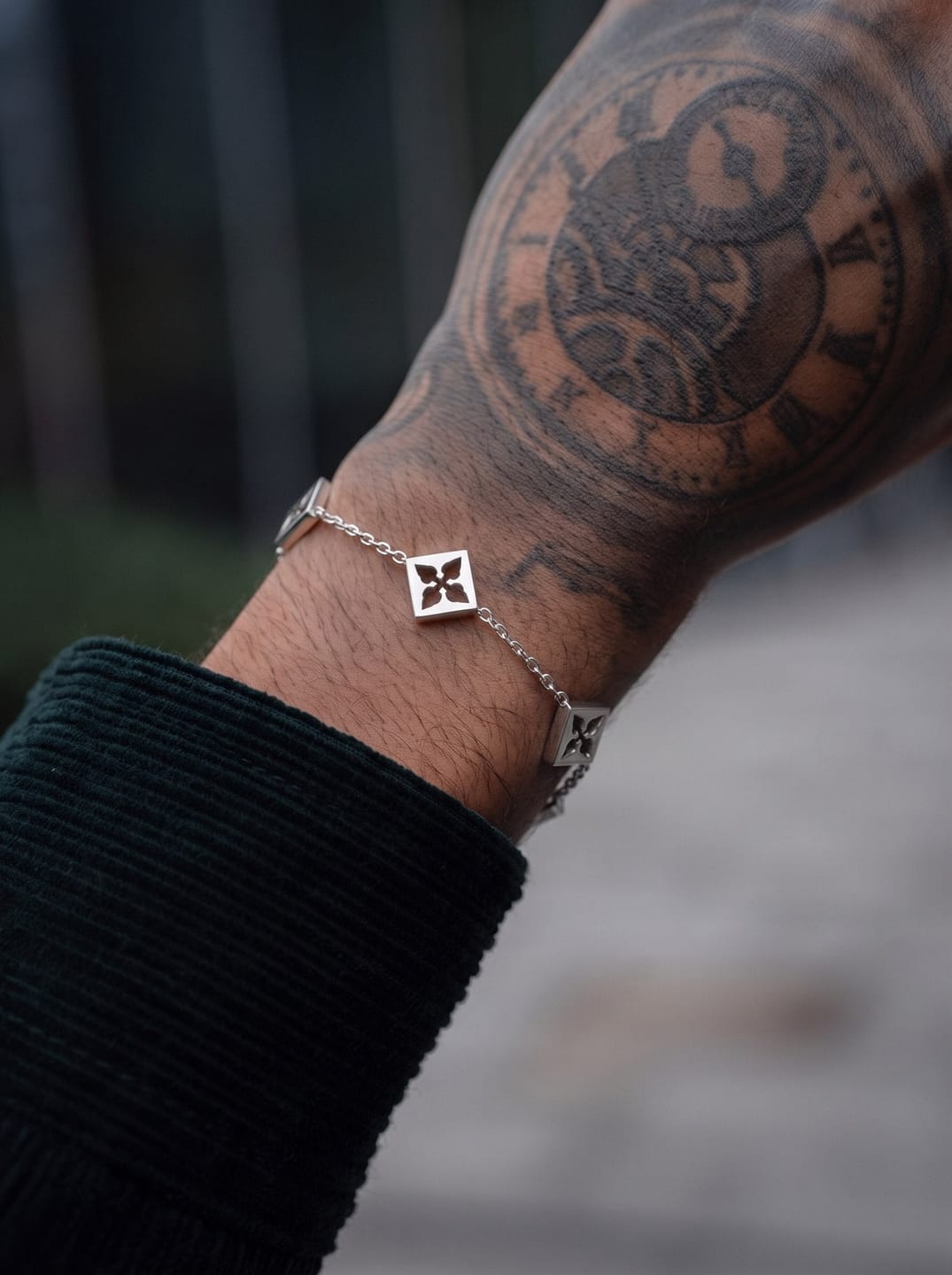 Customer photo review of Sole bracelet