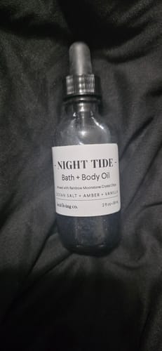 Customer photo review of Limited Edition Night Tide Body Oil