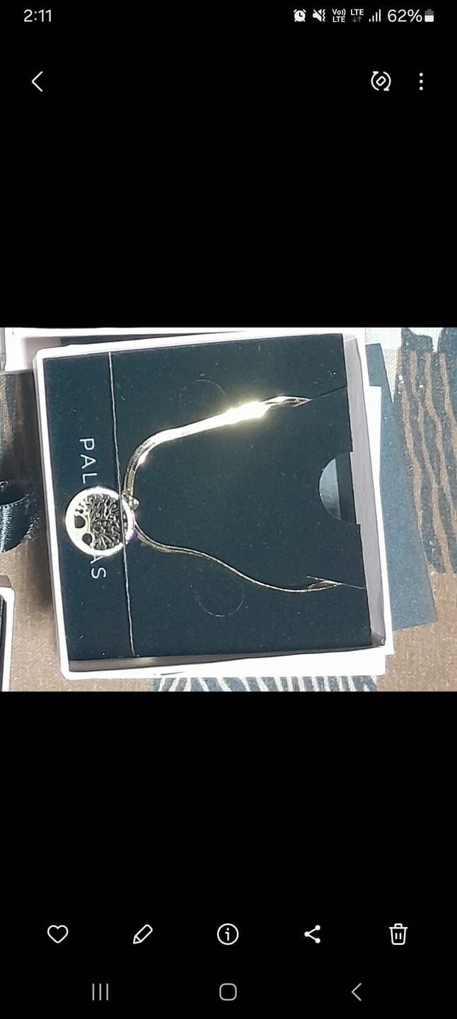 Customer photo review of Tree of Life Necklace
