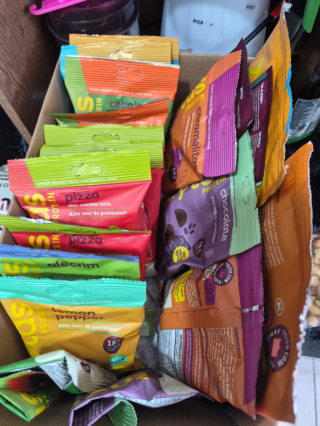 Customer photo review of Zaytas Lascas Proteica Parmezaya 80g