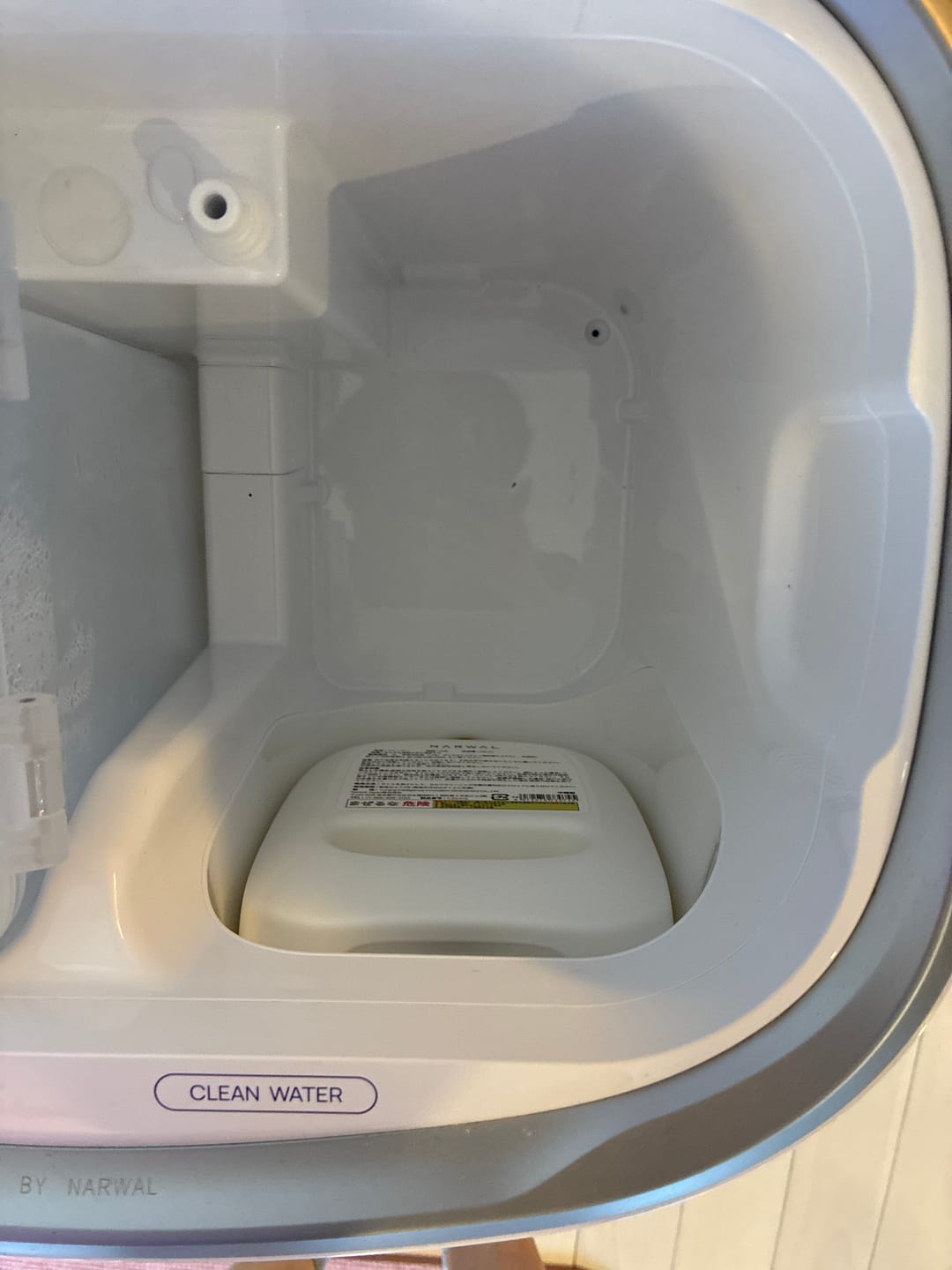 Customer photo review of Narwal Freo/Freo X Ultra ロボット掃除機用 洗浄液 消耗品 (930ML)