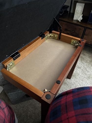Customer photo review of Donner Solid Wood Piano Bench