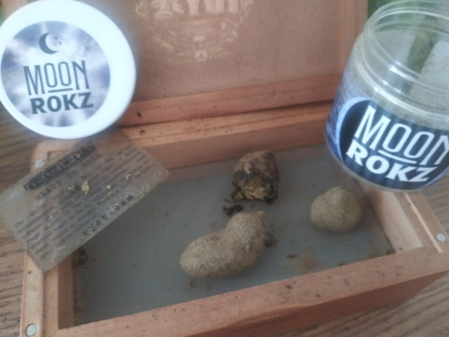 Customer photo review of Moonrocks 28 Grams