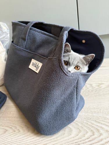 Customer photo review of Midnight┃The Bouclé Carrier