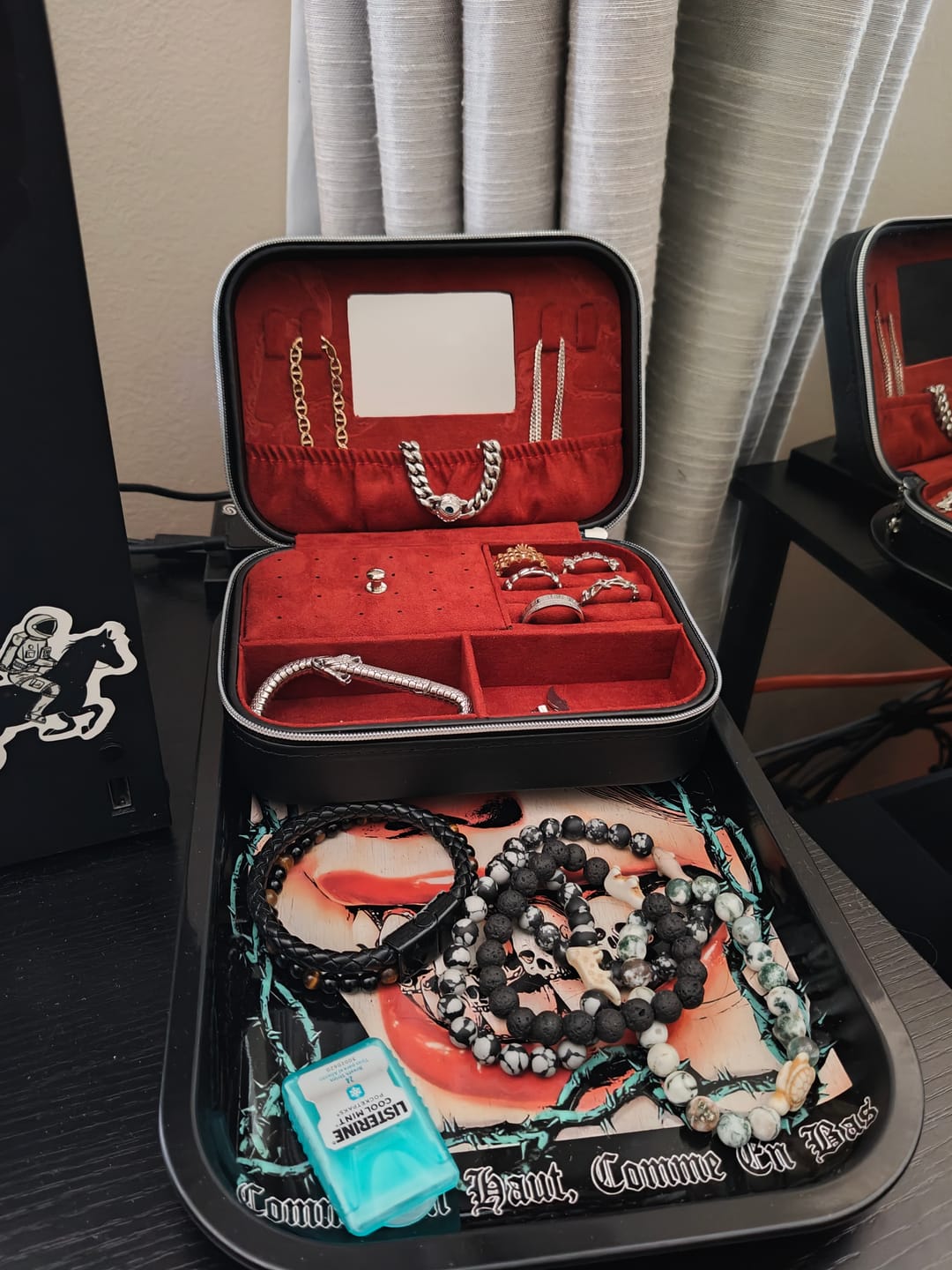 Customer photo review of DYT TRAVEL JEWELRY CASE