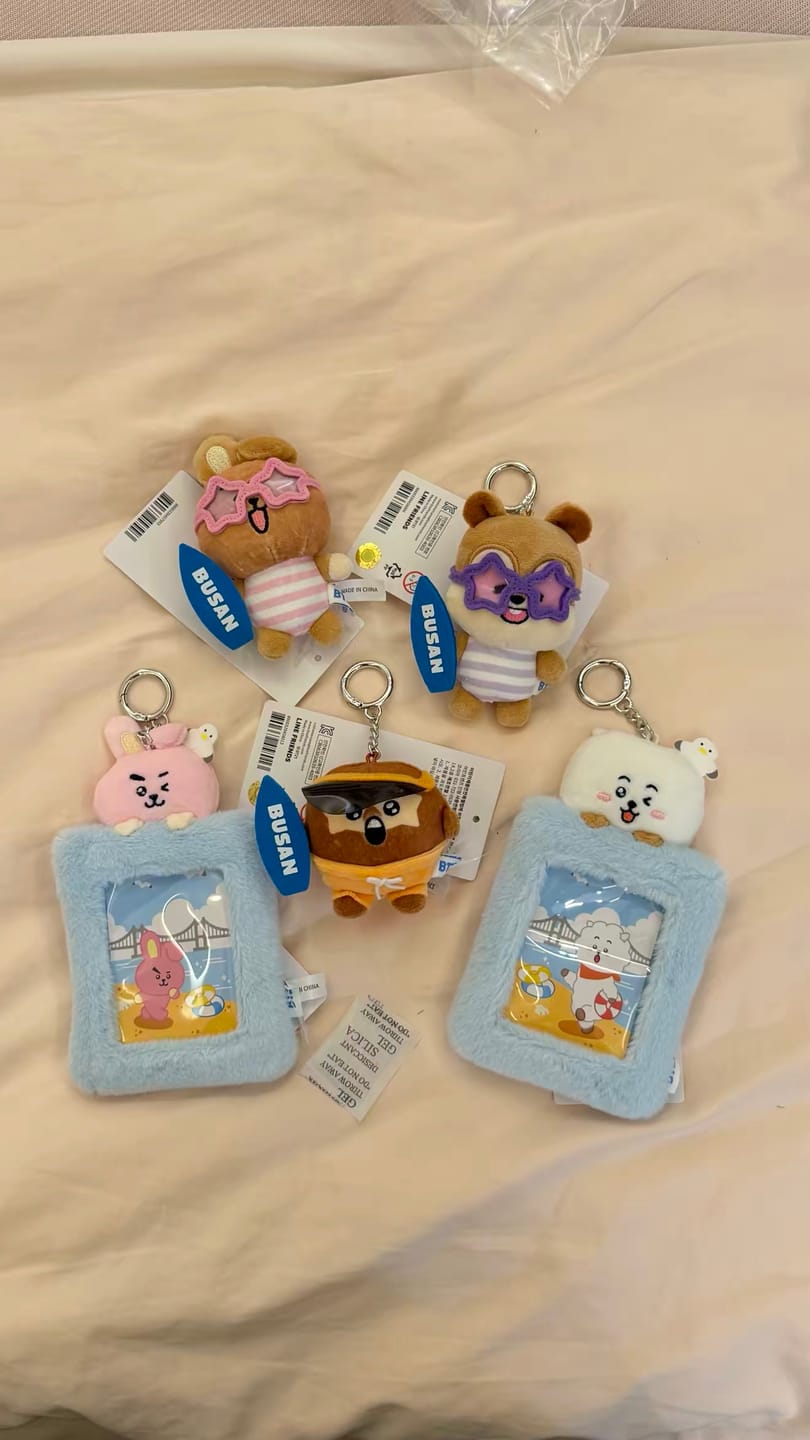 Customer photo review of BT21 Official BUSAN VACATION Plush Keyring (Pre-Order)