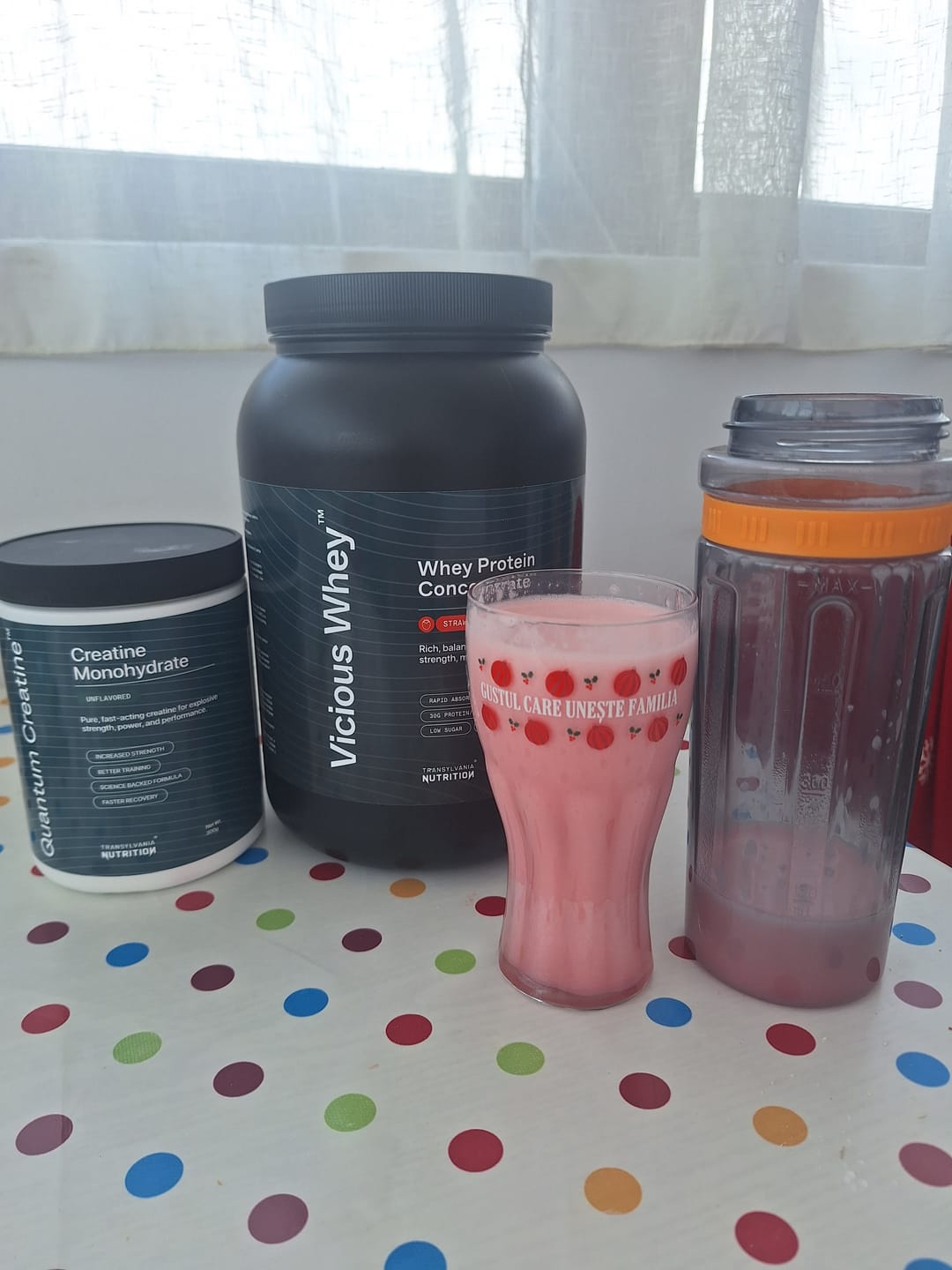 Customer photo review of Vicious Whey Protein - Proteina concentrata din zer