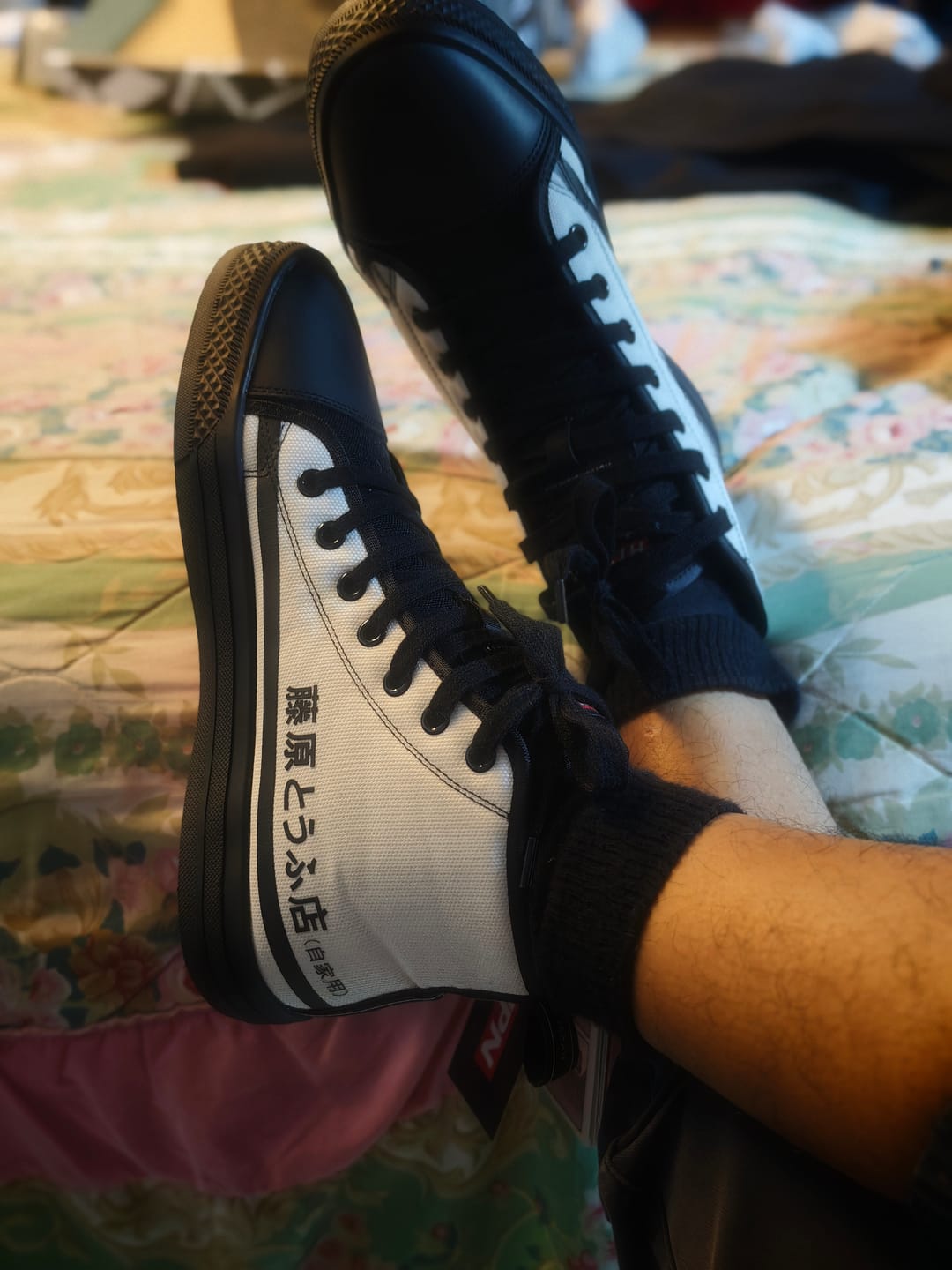 Customer photo review of HTXJPN Fuji2 High Top Sneakers