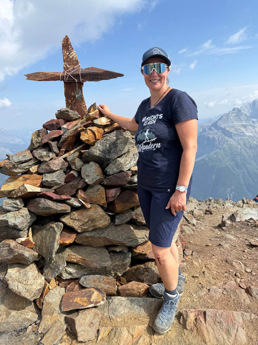 Customer photo review of Bergverliebt - Damen Premium Organic Shirt